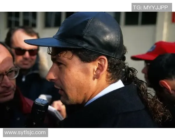 足球明星马尾发型的魅力与时尚潮流解析